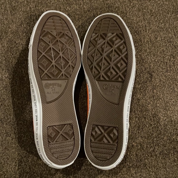 Converse Mens Sneakers Beautiful Orange & White size 13. NWOT - Picture 11 of 13